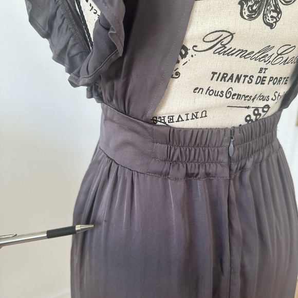 Stillwater. The Jessi Midi in Charcoal - Picture 12 of 13